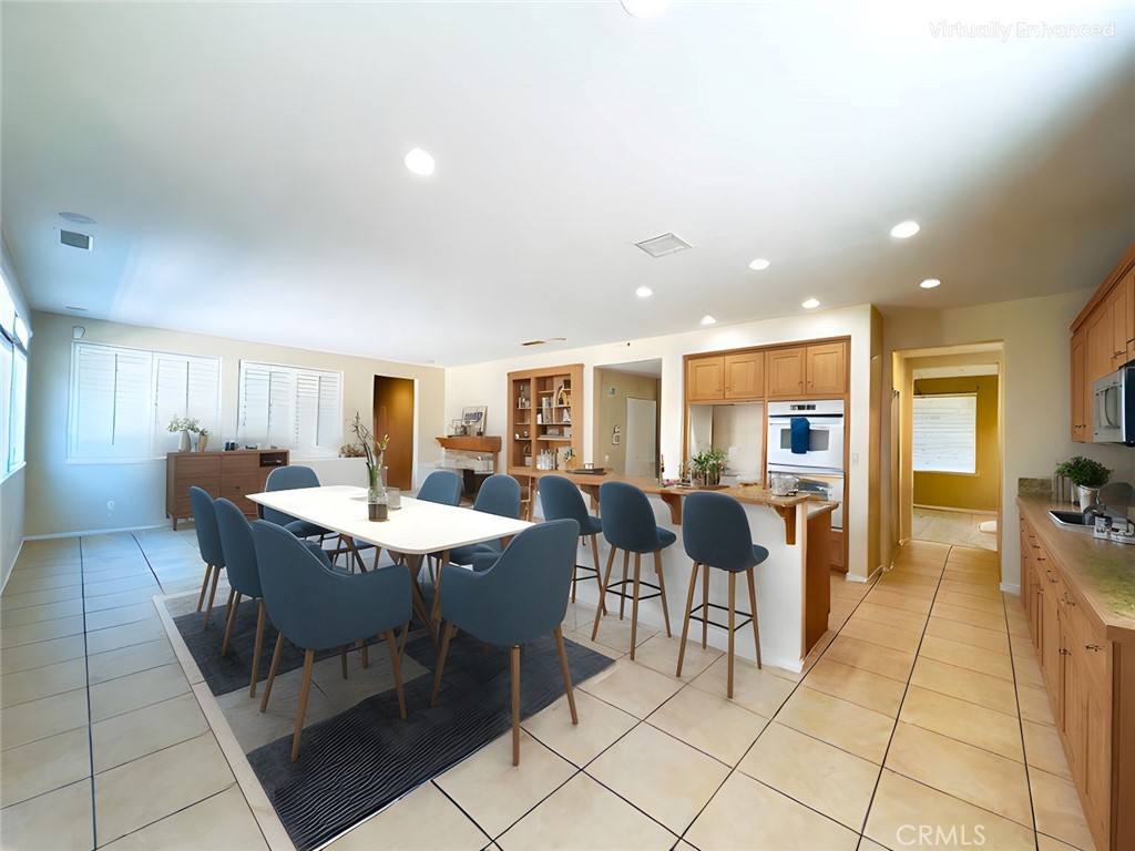 Apartment for rent at 17231 Greentree Dr, Riverside, CA 92503