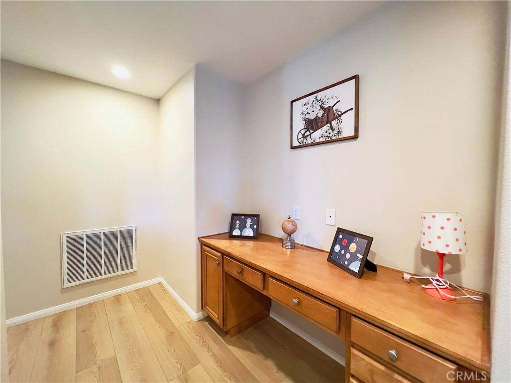 Apartment for rent at 17231 Greentree Dr, Riverside, CA 92503