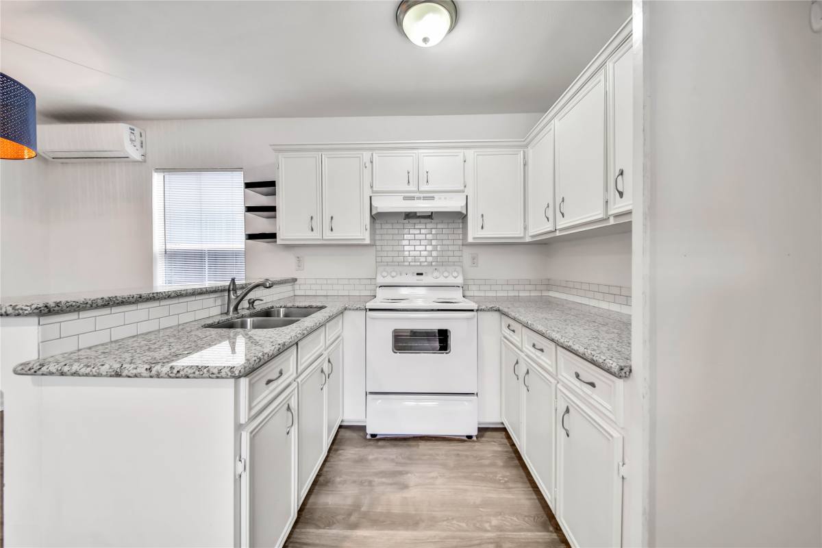 Apartment for rent at 1710 Shelby St #1710A, Houston, TX 77009