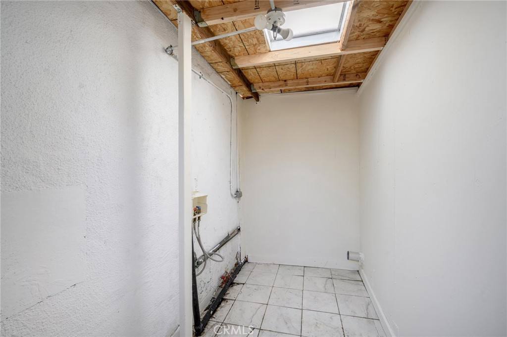 Apartment for rent at 325 Lafayette St #325, Glendale, CA 91205