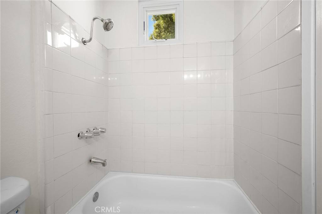 Apartment for rent at 325 Lafayette St #325, Glendale, CA 91205