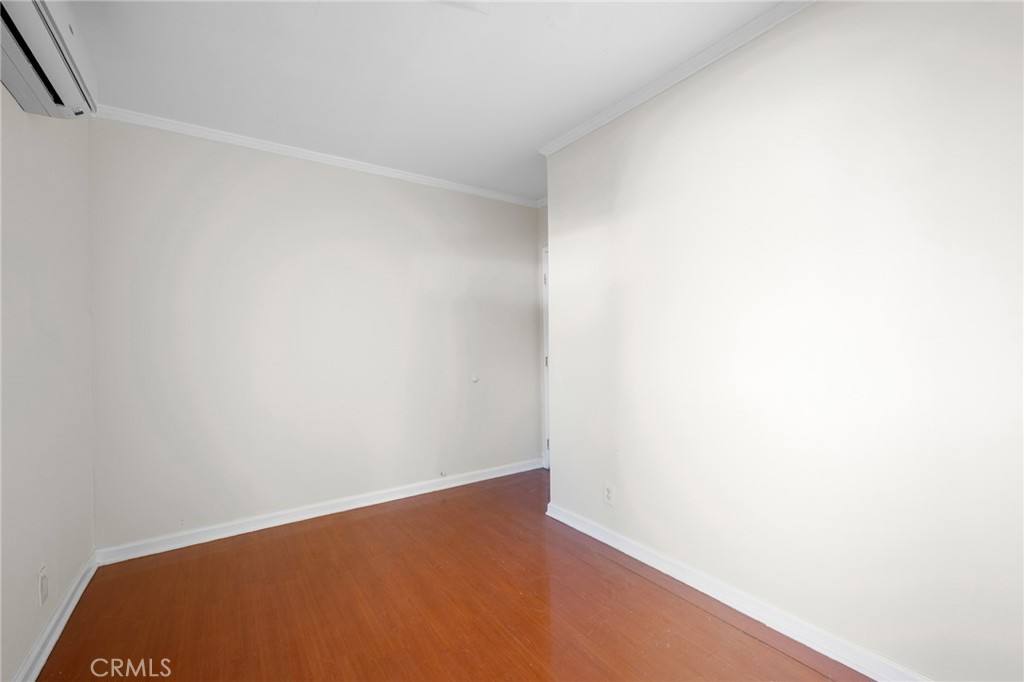 Apartment for rent at 325 Lafayette St #325, Glendale, CA 91205