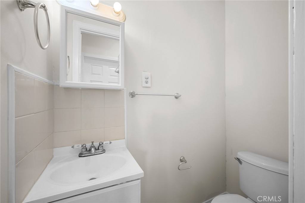 Apartment for rent at 325 Lafayette St #325, Glendale, CA 91205