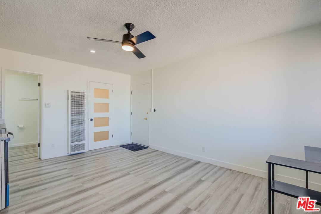 Apartment for rent at 305 E Plymouth St #305A, Inglewood, CA 90302
