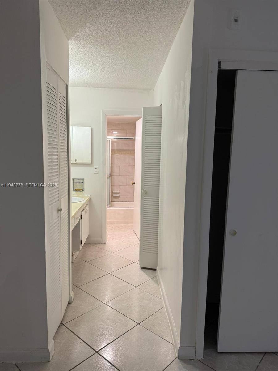 Apartment for rent at 16751 NE 9th Ave #101, Miami, FL 33162