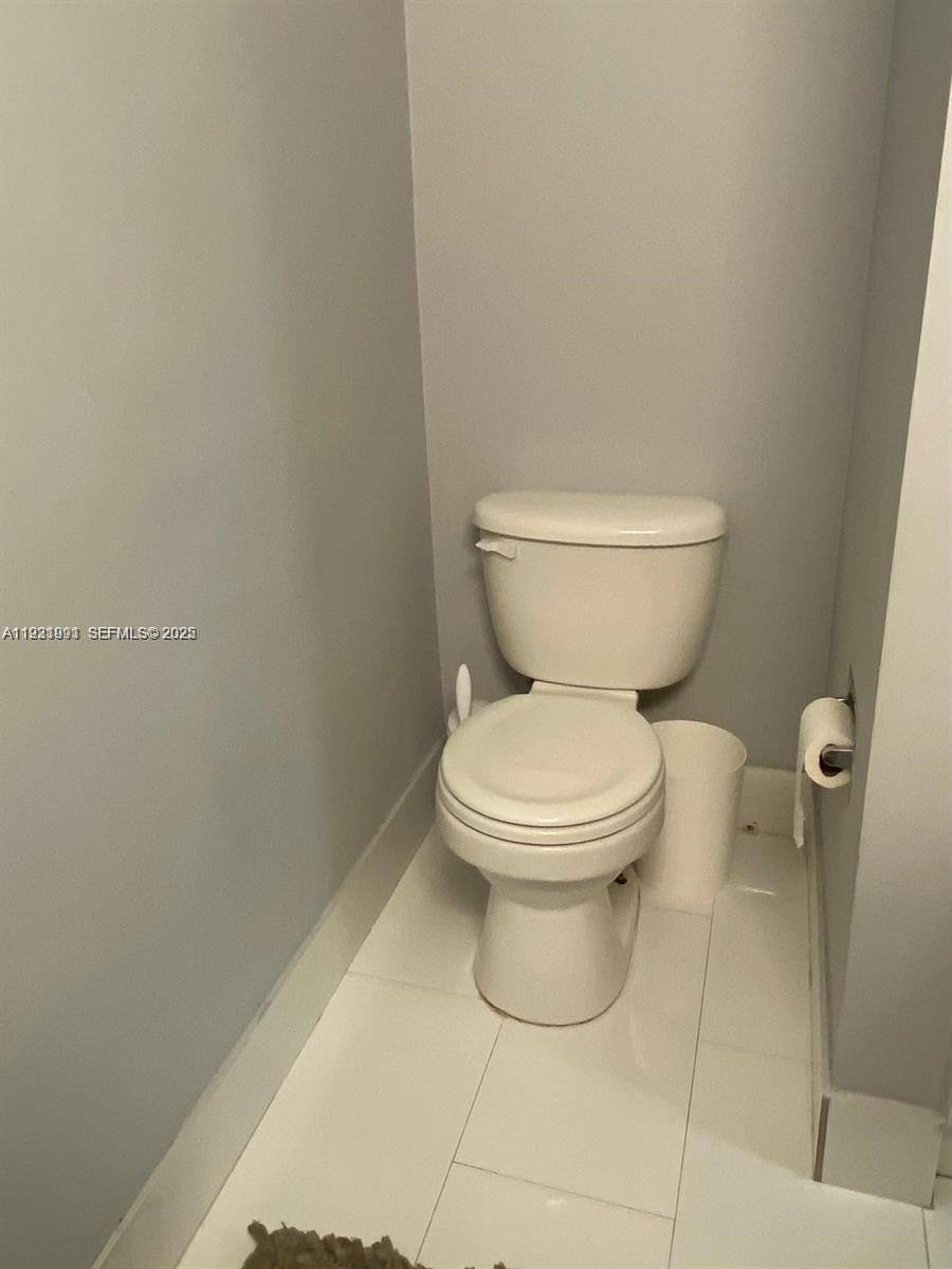 Apartment for rent at 455 S Pine Island Rd #455307C, Fort Lauderdale, FL 33324