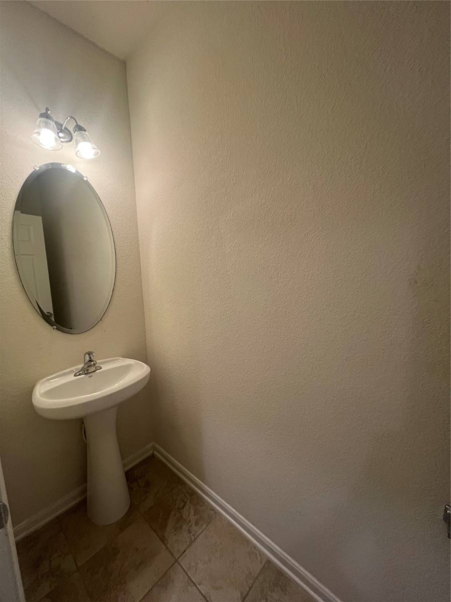 Apartment for rent at 14112 Harmony Ridge Trail, Pearland, TX 77584