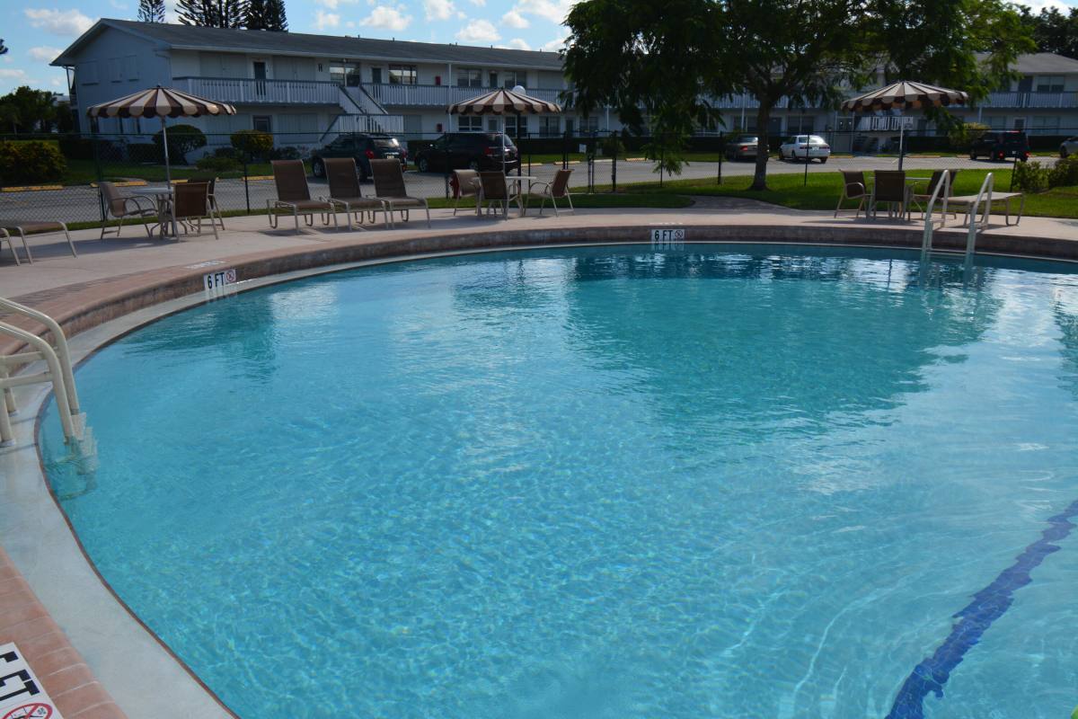 Apartment for rent at 112 Salisbury E #112E, West Palm Beach, FL 33417