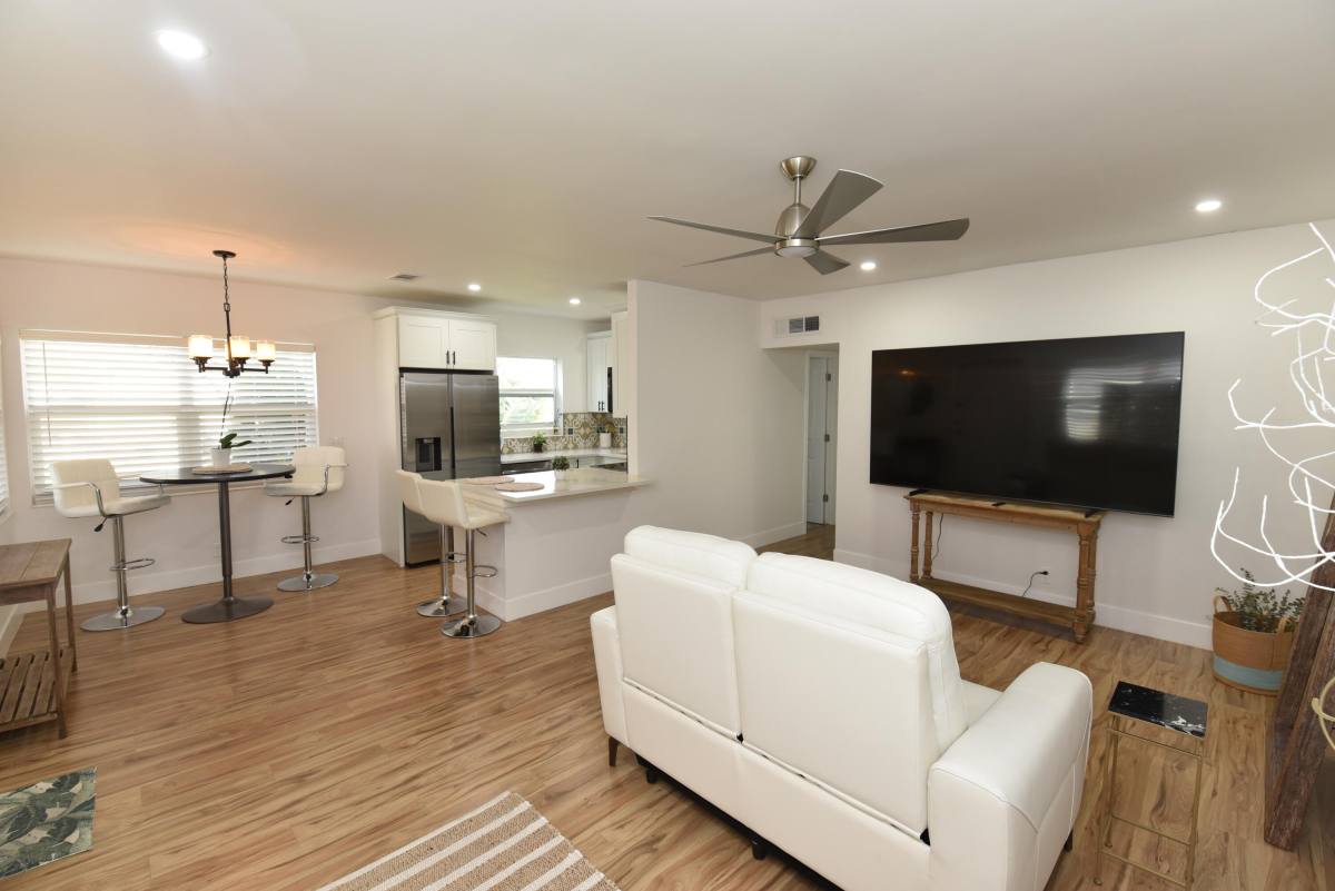 Apartment for rent at 112 Salisbury E #112E, West Palm Beach, FL 33417