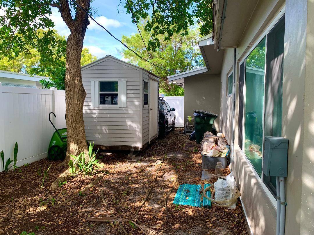 Apartment for rent at 2260 NE 62nd St, Fort Lauderdale, FL 33308