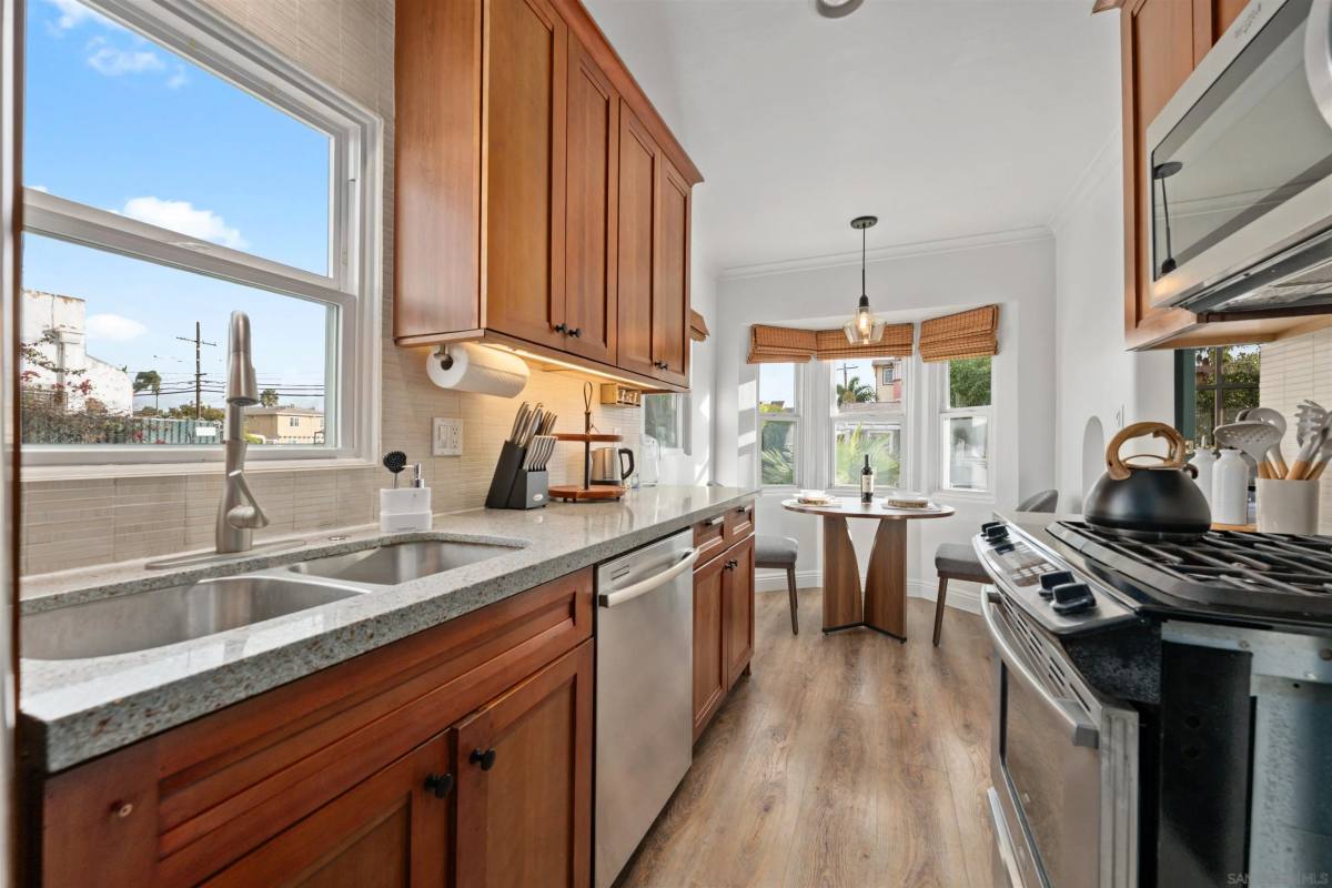 Apartment for rent at 3266 Madison Ave, San Diego, CA 92116
