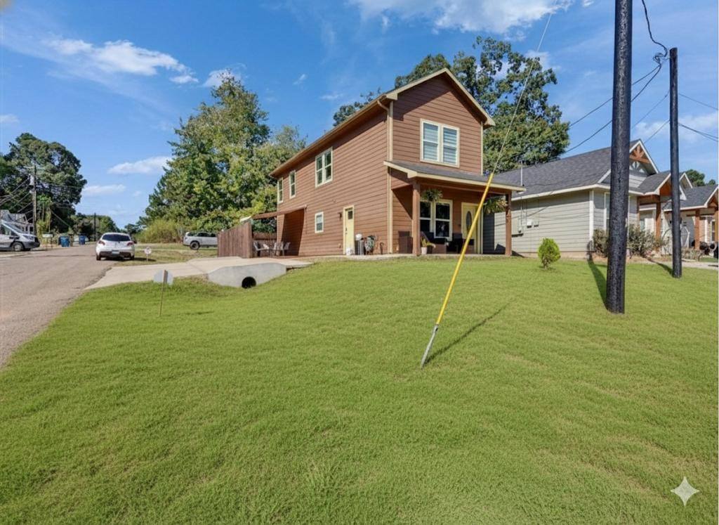 Apartment for rent at 16984 W Juneau St, Montgomery, TX 77316