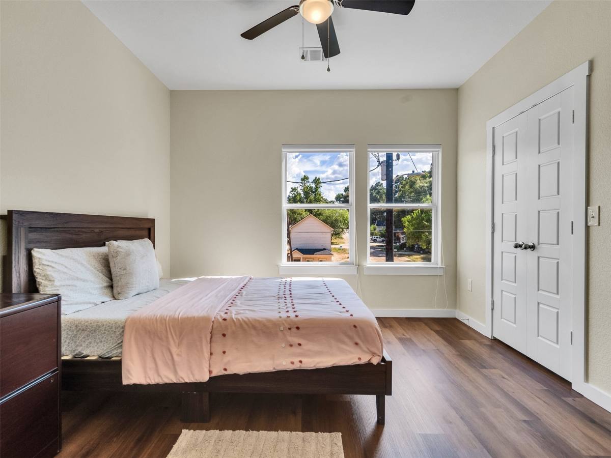 Apartment for rent at 16984 W Juneau St, Montgomery, TX 77316