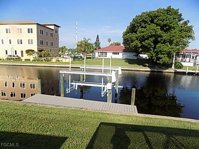 Apartment for rent at 3614 SE 16th Place, Cape Coral, FL 33904