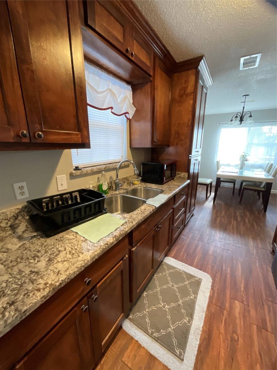 Apartment for rent at 2515 Harris St, Baytown, TX 77521