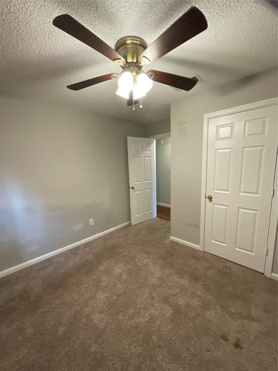 Apartment for rent at 2515 Harris St, Baytown, TX 77521