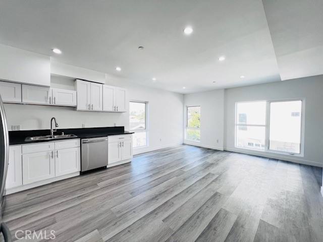 Townhouse for rent at 1258 Leighton Ave, Los Angeles, CA 90037