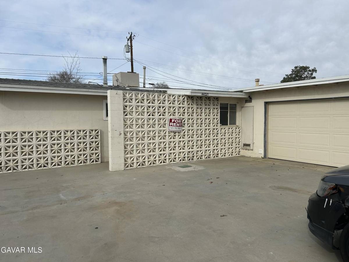 Apartment for rent at 44021 3rd St E, Lancaster, CA 93535
