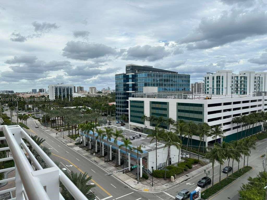 Apartment for rent at 18800 NE 29th Ave #913, Miami, FL 33180
