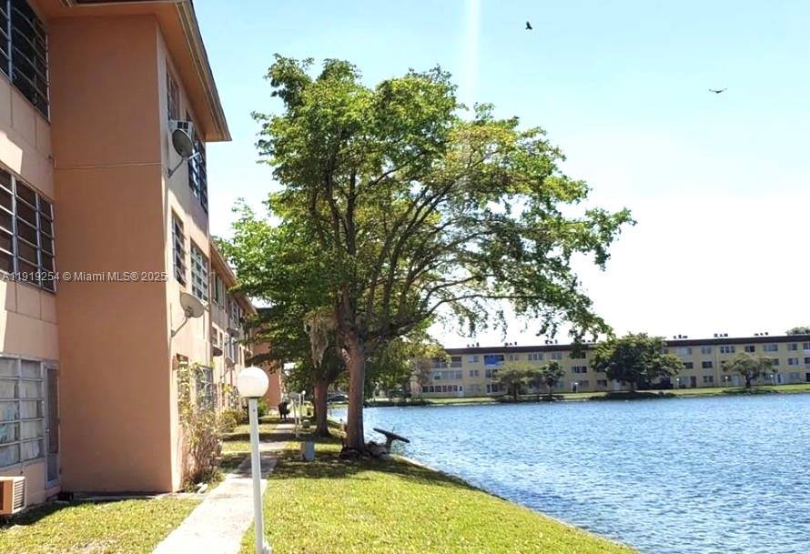Apartment for rent at 18900 NE 3rd Court #531, Miami, FL 33179