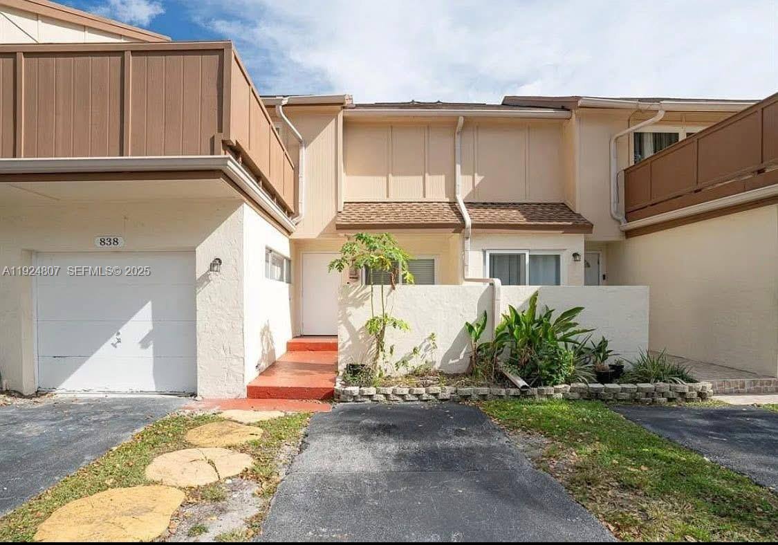 Townhouse for rent at 838 NW 82nd Ave #838-2, Fort Lauderdale, FL 33324
