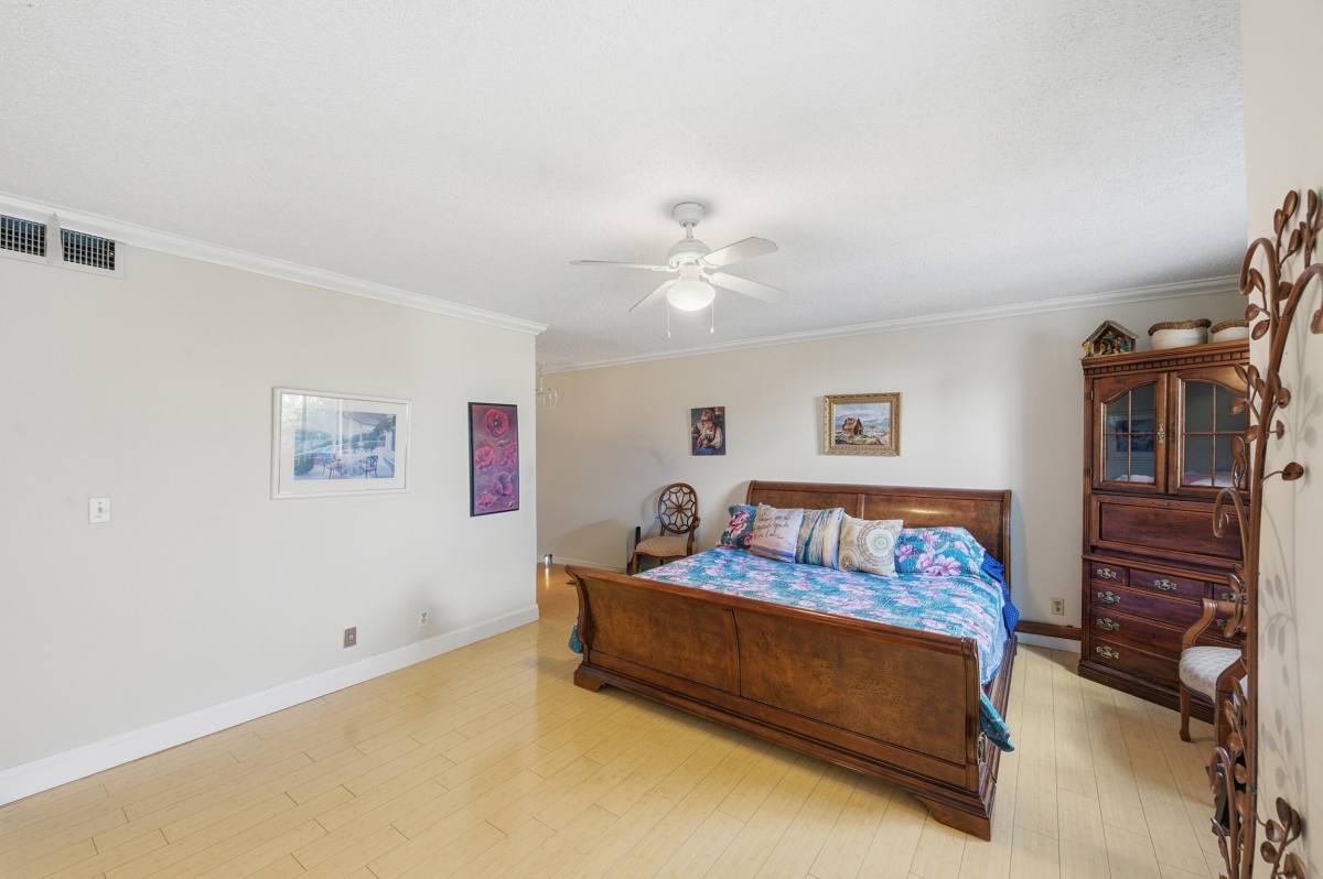 Condo for rent at 4851 NW 21st St #48512P, Fort Lauderdale, FL 33313