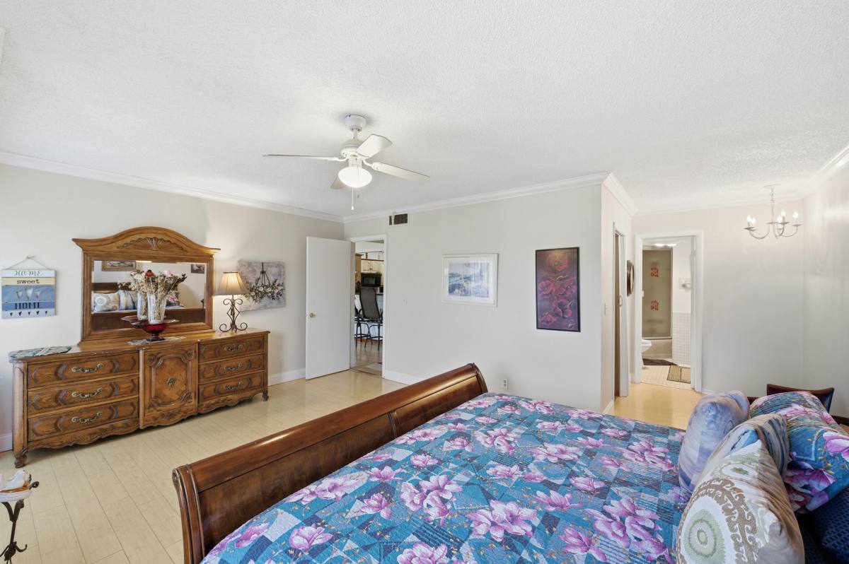 Condo for rent at 4851 NW 21st St #48512P, Fort Lauderdale, FL 33313