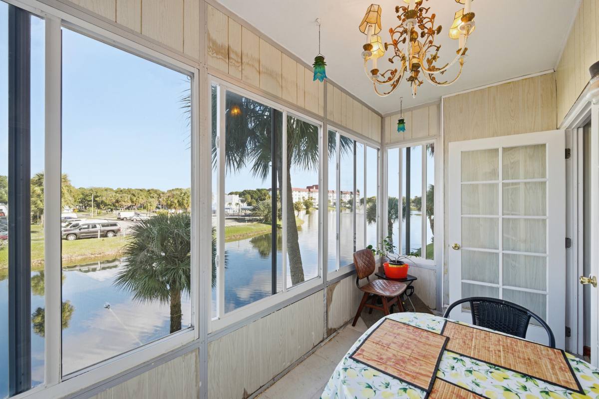 Condo for rent at 4851 NW 21st St #48512P, Fort Lauderdale, FL 33313
