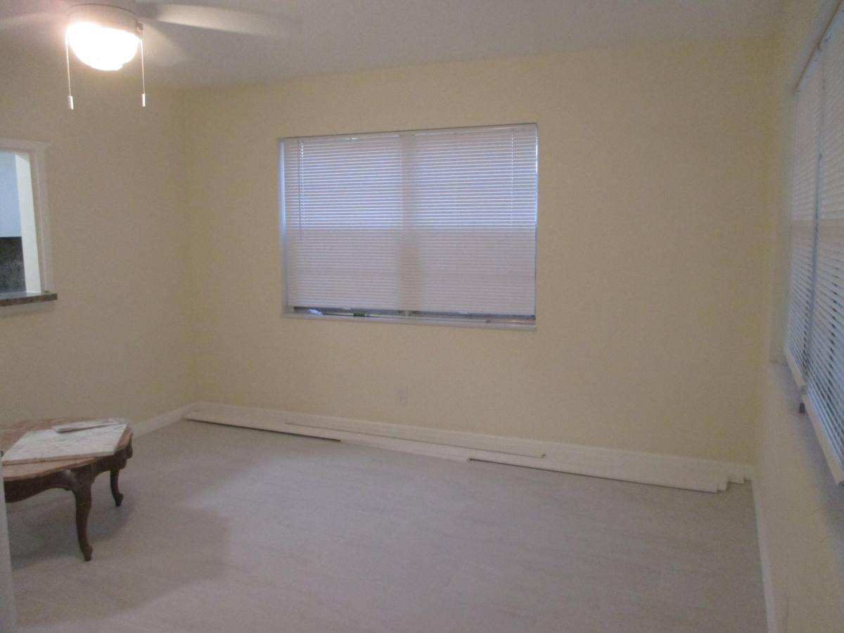 Apartment for rent at 31 Canterbury B #31, West Palm Beach, FL 33417