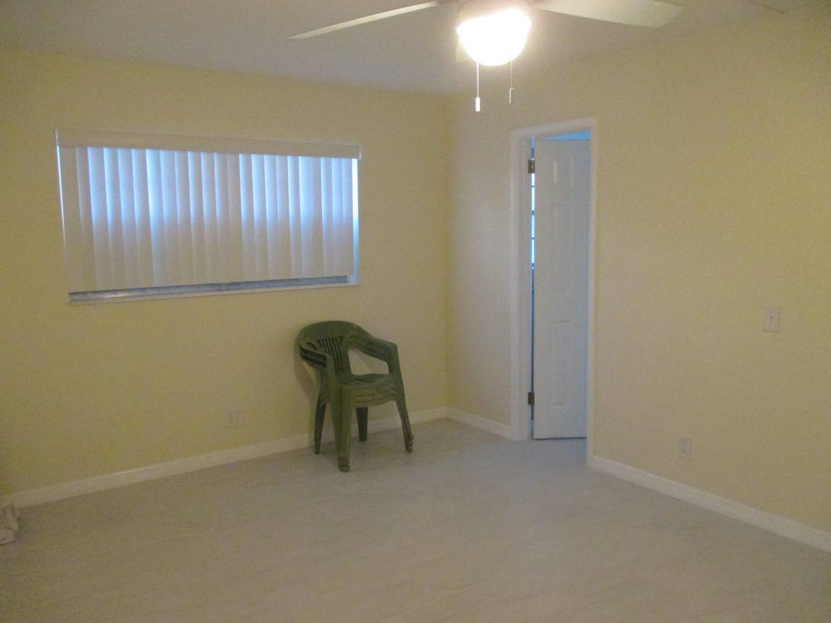 Apartment for rent at 31 Canterbury B #31, West Palm Beach, FL 33417