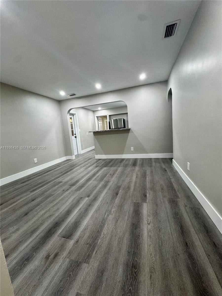 Apartment for rent at 6137 Dewey St, Hollywood, FL 33023