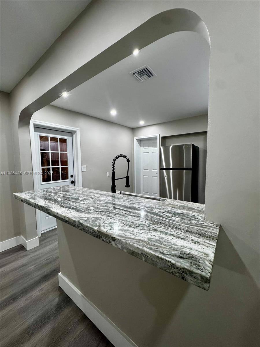 Apartment for rent at 6137 Dewey St, Hollywood, FL 33023