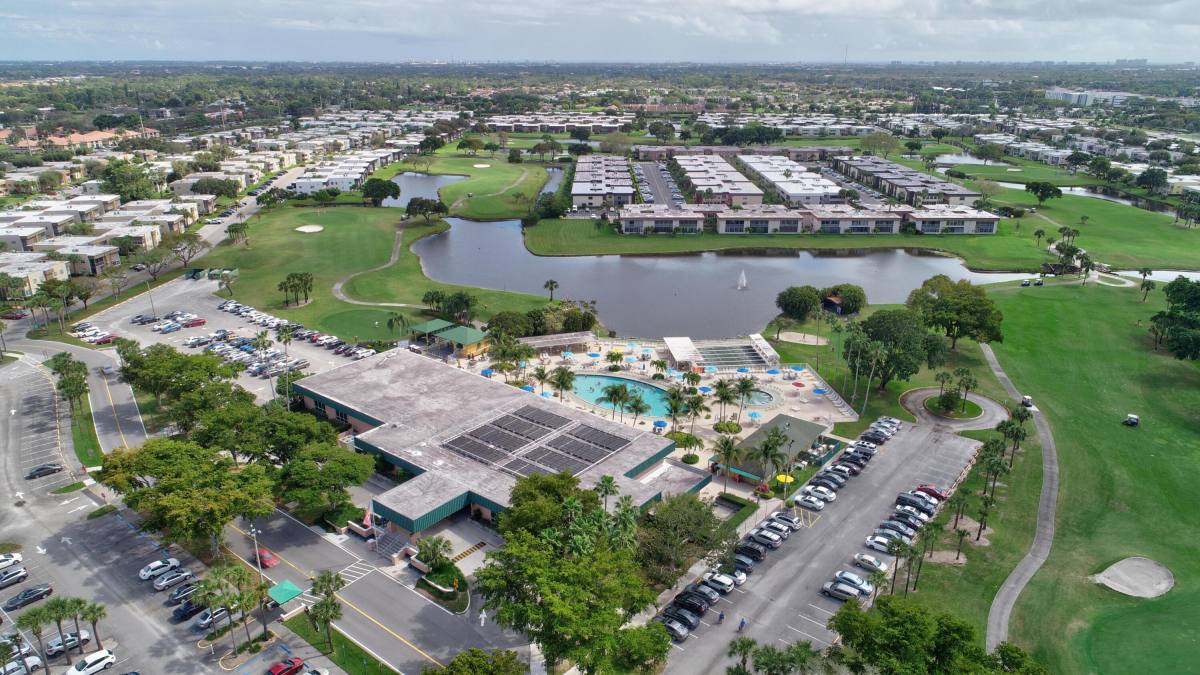 Condo for rent at 274 Capri F #274, Delray Beach, FL 33484
