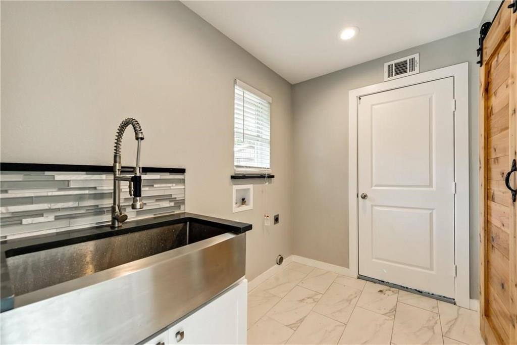 Apartment for rent at 10216 Carry Back Circle, Dallas, TX 75229