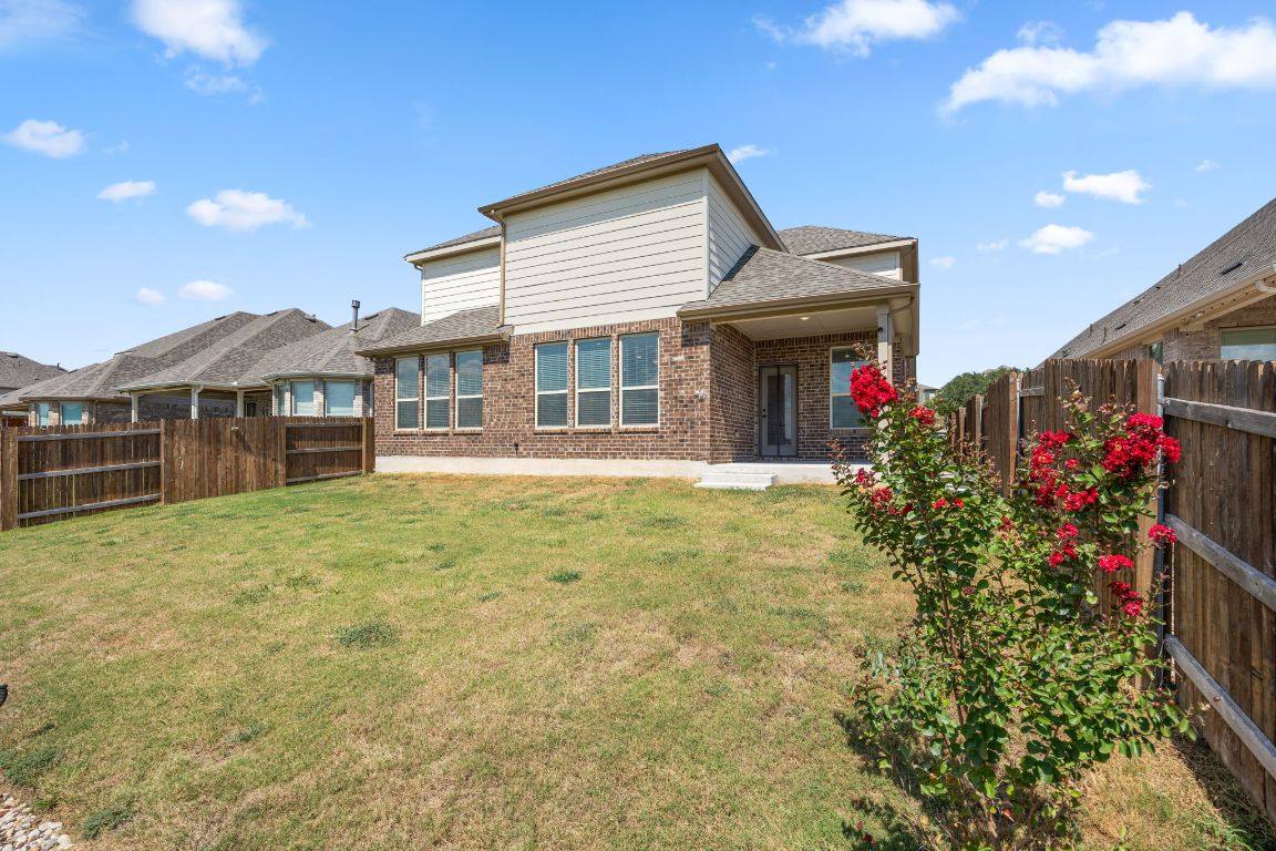 Apartment for rent at 22212 Coyote Cave Trail, Spicewood, TX 78669