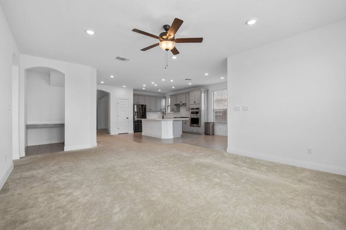 Apartment for rent at 22212 Coyote Cave Trail, Spicewood, TX 78669