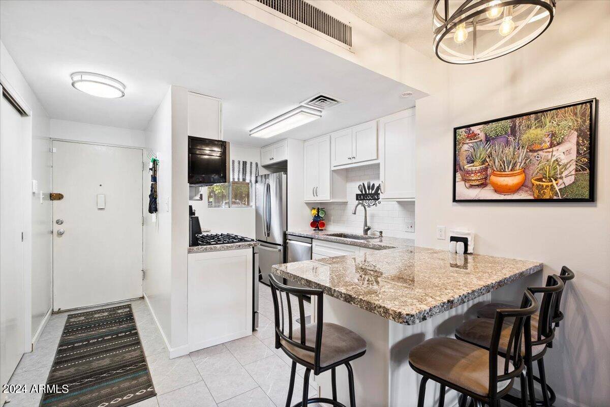 Apartment for rent at 6125 E Indian School Rd, Scottsdale, AZ 85251