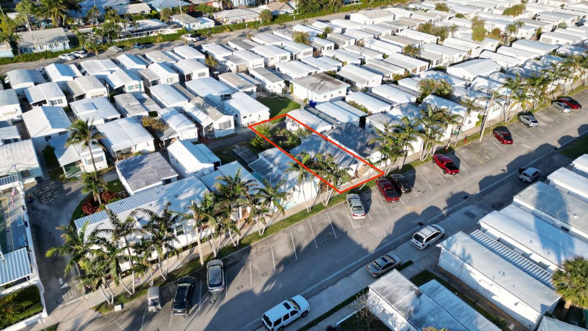 Apartment for rent at 21 Ruthmary Ave #21G, Boynton Beach, FL 33435