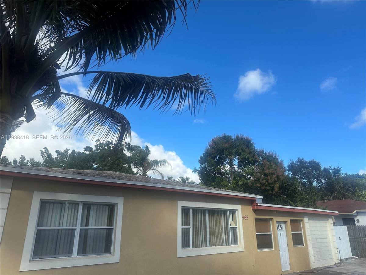 Apartment for rent at 465 NE 157th Terrace #465-2, Miami, FL 33162