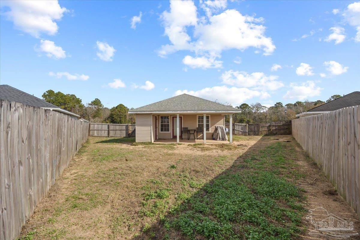 Apartment for rent at 1186 Brownfield Rd, Pensacola, FL 32526