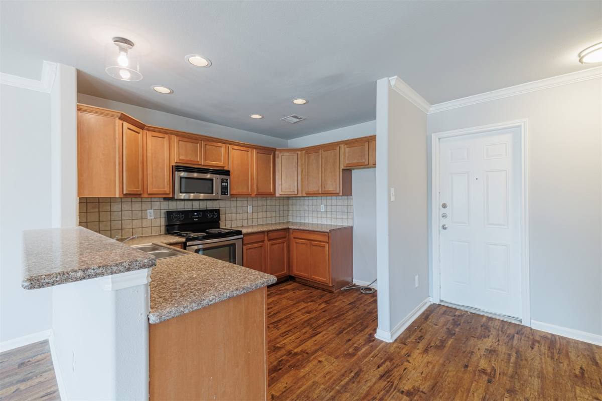 Townhouse for rent at 4441 S St, Brookshire, TX 77423