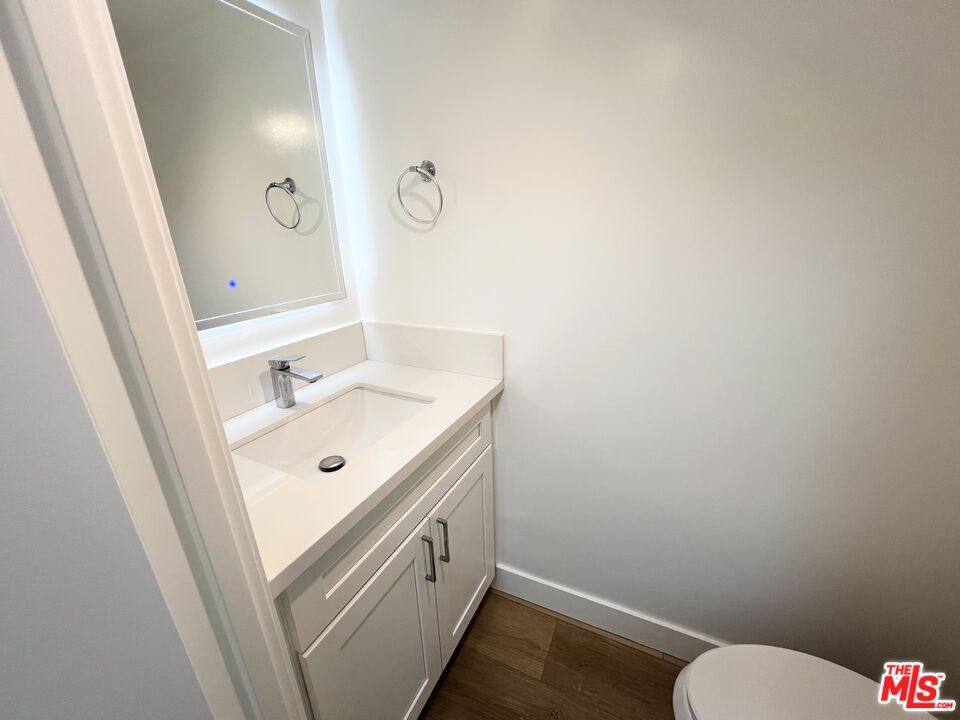 Apartment for rent at 10390 Wilshire Blvd #506, Los Angeles, CA 90024