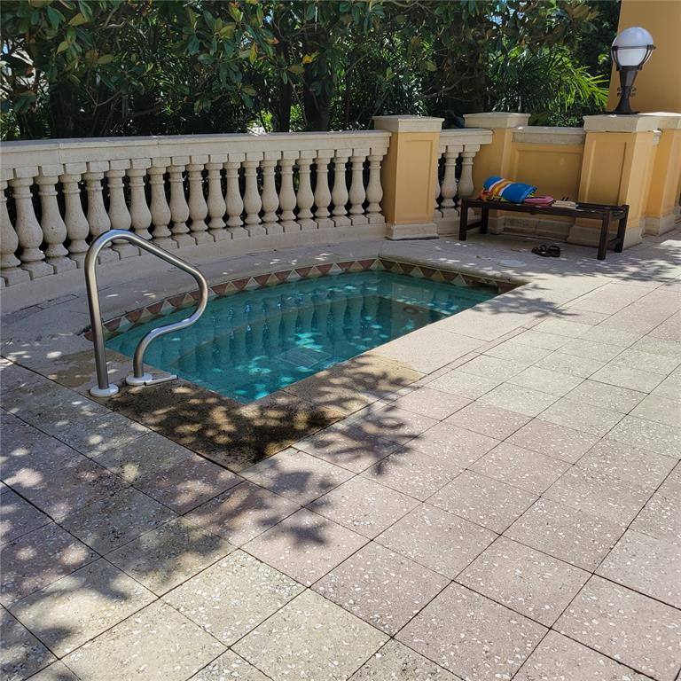 Condo for rent at 750 N Tamiami Trail #1402, Sarasota, FL 34236