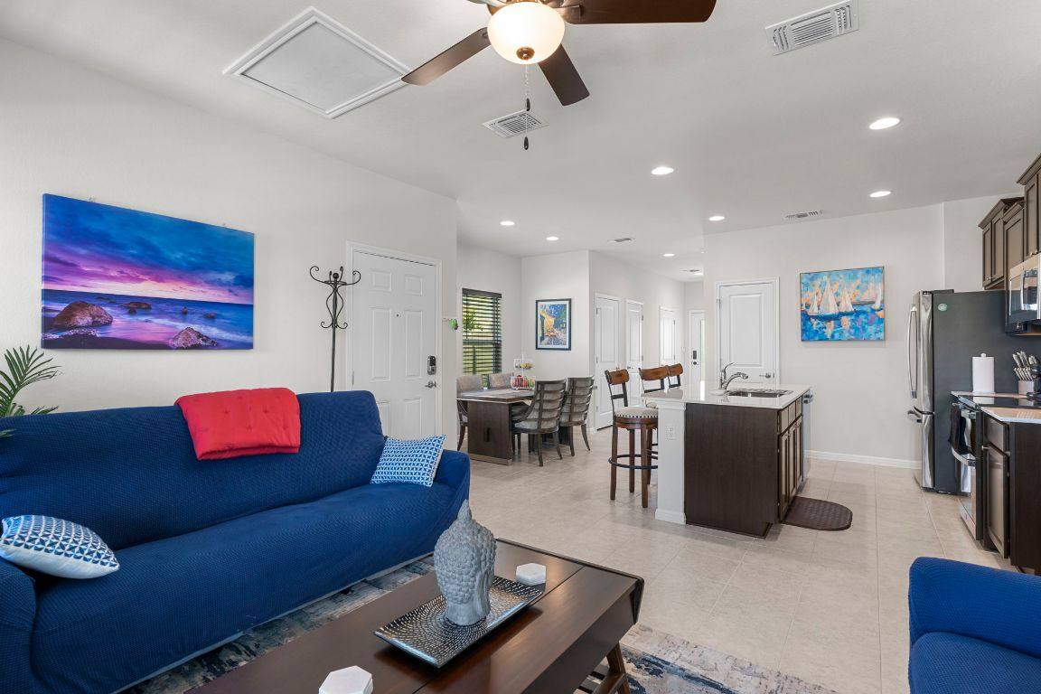 Apartment for rent at 16722 Sonoma Breeze Dr, Manor, TX 78653