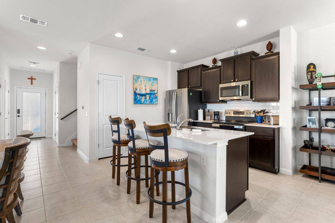 Apartment for rent at 16722 Sonoma Breeze Dr, Manor, TX 78653