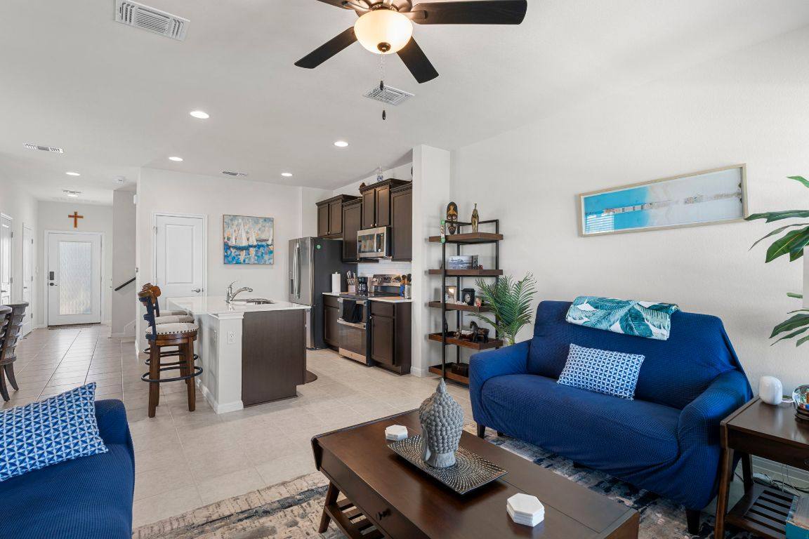 Apartment for rent at 16722 Sonoma Breeze Dr, Manor, TX 78653