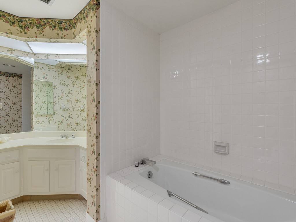 Condo for rent at 5690 Florida A1a #5690102N, Vero Beach, FL 32963