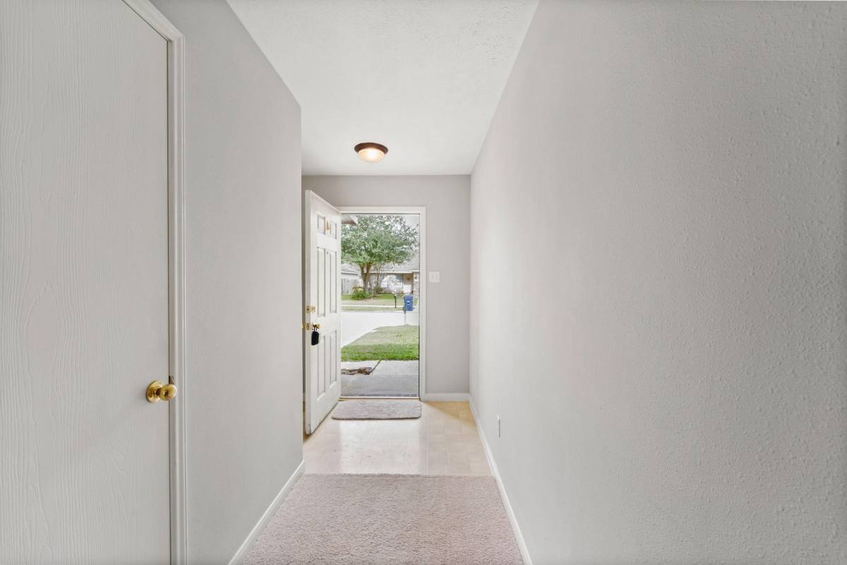 Apartment for rent at 2530 Fox River Lane, Spring, TX 77386