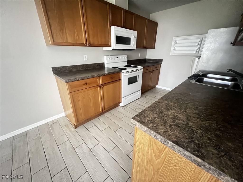 Townhouse for rent at 1019 SE 11th St #2, Cape Coral, FL 33990
