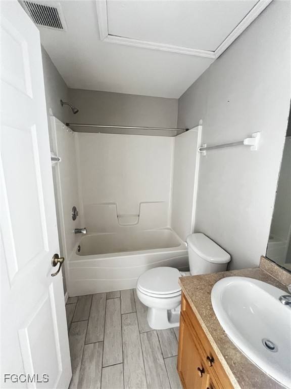 Townhouse for rent at 1019 SE 11th St #2, Cape Coral, FL 33990